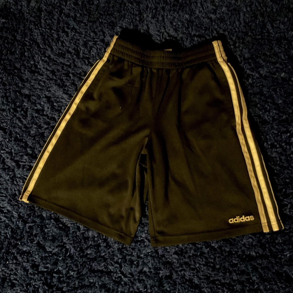BOYS SHORTS